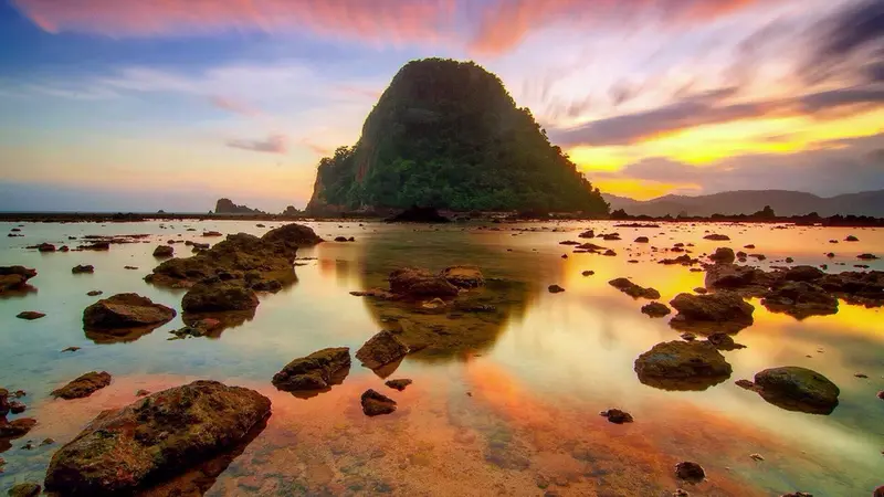 pantai banyuwangi